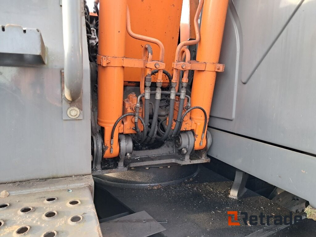 Mobiele graafmachine Gravemaskine Hitachi ZX 140W-3: afbeelding 16