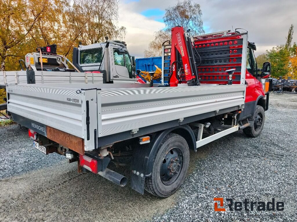 IVECO Daily 70W, 4X4 Tipp og Kran - Kipper bestelwagen: afbeelding 3 IVECO Daily 70W, 4X4 Tipp og Kran - Kipper bestelwagen: afbeelding 3