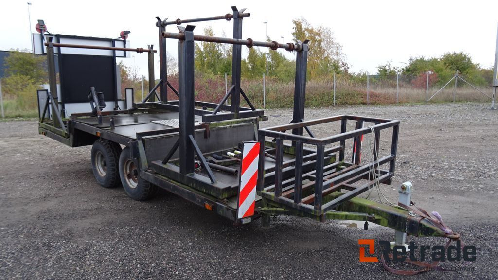 Kabelvagn Nr3/3 skyltvagn med varningsljus - Bouwmaterieel: afbeelding 3 Kabelvagn Nr3/3 skyltvagn med varningsljus - Bouwmaterieel: afbeelding 3