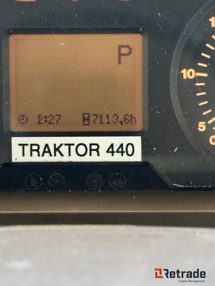 Landbouwmachine JOHN DEERE 6420S - 7114 timer - 2006 Modell: afbeelding 7 Landbouwmachine JOHN DEERE 6420S - 7114 timer - 2006 Modell: afbeelding 7