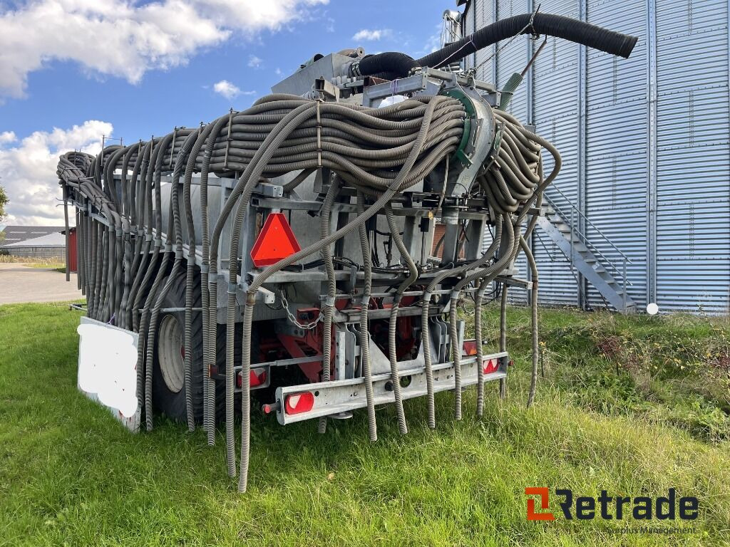 Landbrugsudstyr KIMADAN B 20000 Gyllevogn med slæbeslanger - Landbouwmachine: afbeelding 3 Landbrugsudstyr KIMADAN B 20000 Gyllevogn med slæbeslanger - Landbouwmachine: afbeelding 3