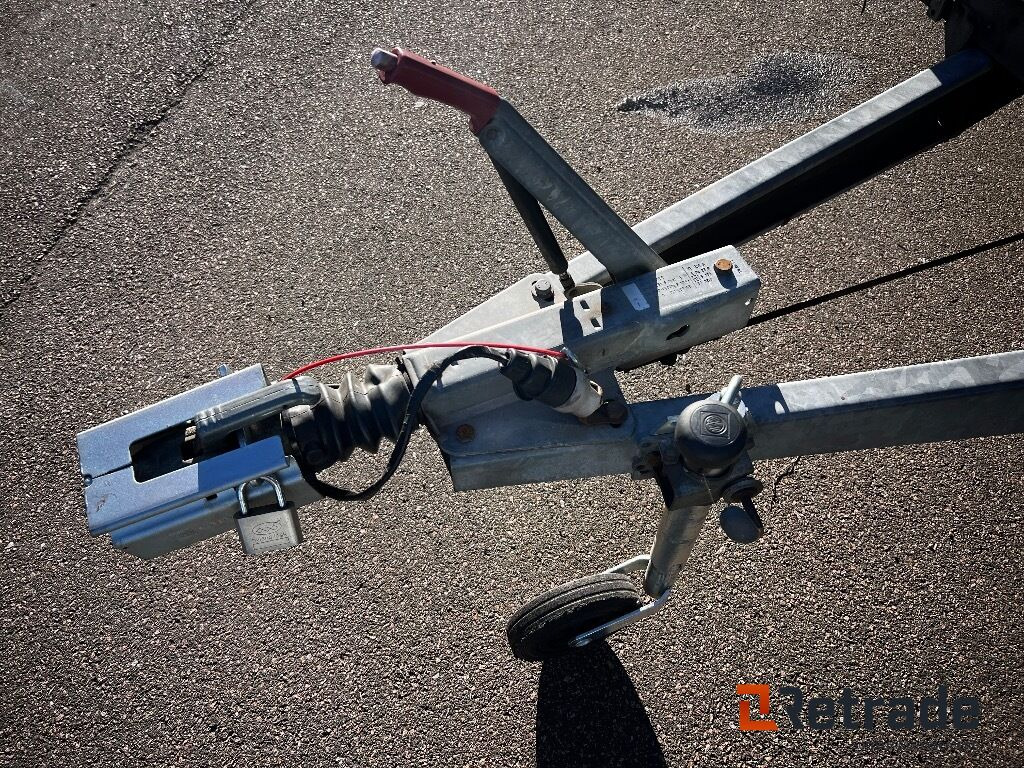 Lätt Släpvagn Brenderup 2300A - 2007 - Aanhangwagen met huif: afbeelding 5 Lätt Släpvagn Brenderup 2300A - 2007 - Aanhangwagen met huif: afbeelding 5