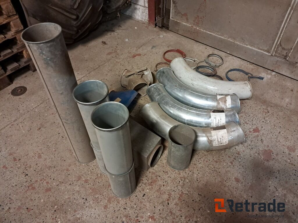 Lot med rør til Korntransport Kongskilde Ø160mm - Apparatuur na de oogst: afbeelding 3 Lot med rør til Korntransport Kongskilde Ø160mm - Apparatuur na de oogst: afbeelding 3