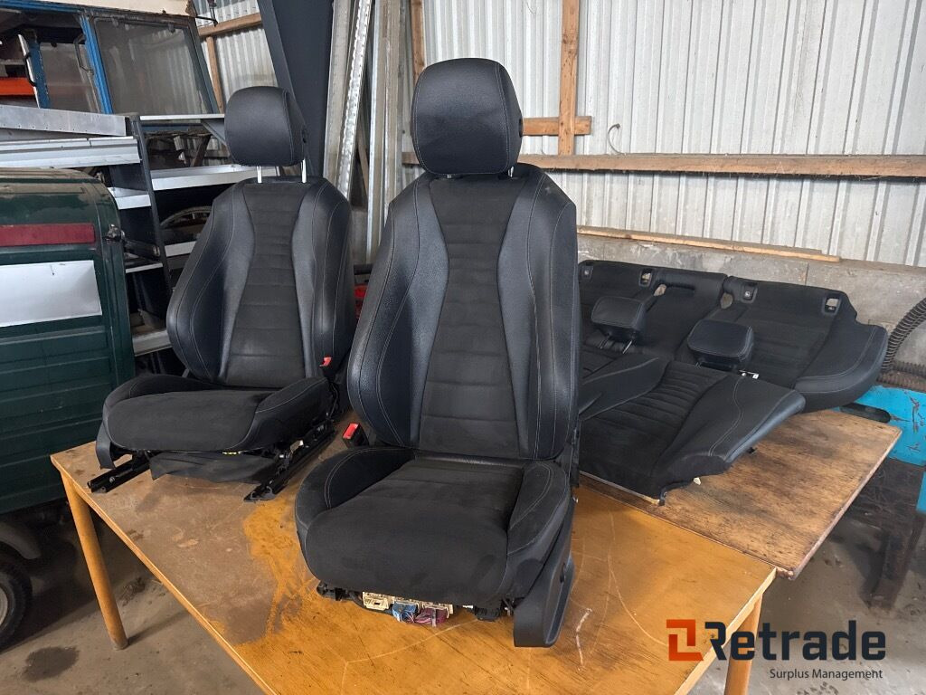 Mercedes Benz Dellæder - Personenwagen: afbeelding 1 Mercedes Benz Dellæder - Personenwagen: afbeelding 1