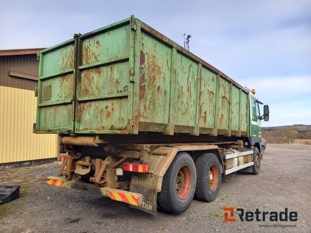 Volvo FH12,420 6x2 med container wire hejs og HMF kran. - Kipper vrachtwagen: afbeelding 3 Volvo FH12,420 6x2 med container wire hejs og HMF kran. - Kipper vrachtwagen: afbeelding 3