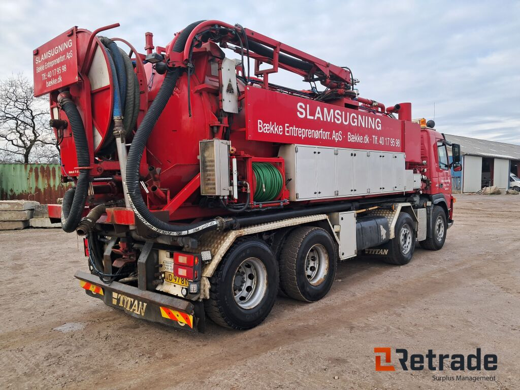 Volvo FM 400 8x2 med wirehejs og Hvidtved Larsen slamsuger - Vacuümwagen: afbeelding 4 Volvo FM 400 8x2 med wirehejs og Hvidtved Larsen slamsuger - Vacuümwagen: afbeelding 4