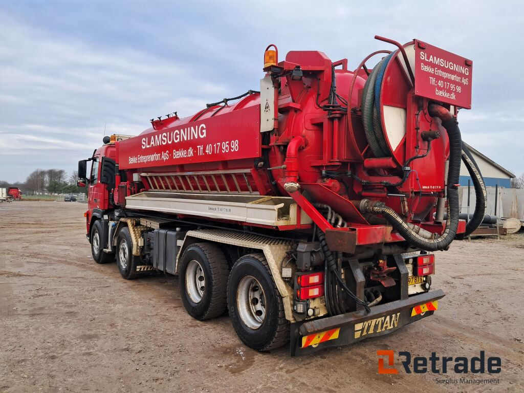 Volvo FM 400 8x2 med wirehejs og Hvidtved Larsen slamsuger - Vacuümwagen: afbeelding 5 Volvo FM 400 8x2 med wirehejs og Hvidtved Larsen slamsuger - Vacuümwagen: afbeelding 5