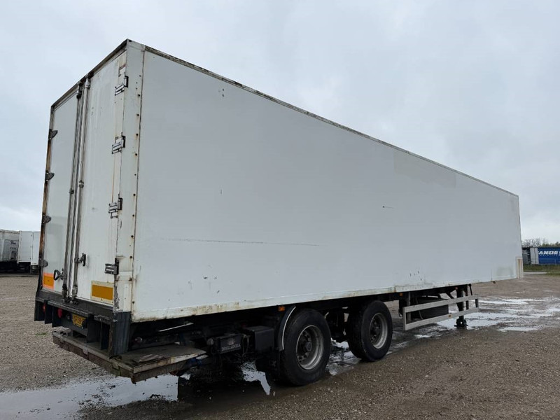 Burg BPDO 12 20 - Tailgate broken / Dutch Trailer - Gesloten oplegger: afbeelding 4 Burg BPDO 12 20 - Tailgate broken / Dutch Trailer - Gesloten oplegger: afbeelding 4