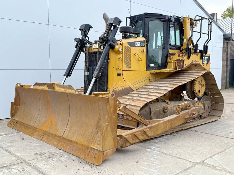 Cat D6T LGP - 360° Camera / Ripper Valve / Airco - Bulldozer: afbeelding 1 Cat D6T LGP - 360° Camera / Ripper Valve / Airco - Bulldozer: afbeelding 1