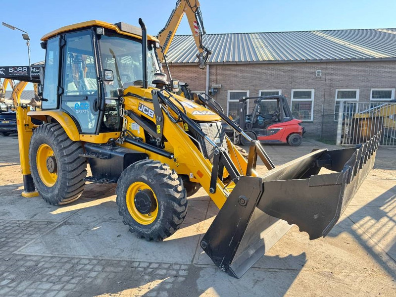 JCB 3DX / 3CX Plus 4WD - 4/1 Bucket + Hammer - Graaflaadmachine: afbeelding 4 JCB 3DX / 3CX Plus 4WD - 4/1 Bucket + Hammer - Graaflaadmachine: afbeelding 4