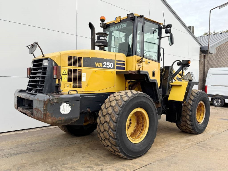 Komatsu WA250-5 - Dutch Machine / 3rd Function / Auto Lube - Wiellader: afbeelding 5 Komatsu WA250-5 - Dutch Machine / 3rd Function / Auto Lube - Wiellader: afbeelding 5