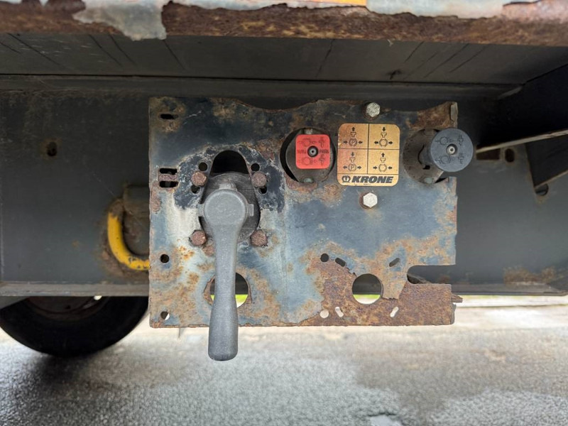 Schuifzeiloplegger Krone SDP 27 - Dutch Trailer / 3 Axles: afbeelding 14 Schuifzeiloplegger Krone SDP 27 - Dutch Trailer / 3 Axles: afbeelding 14