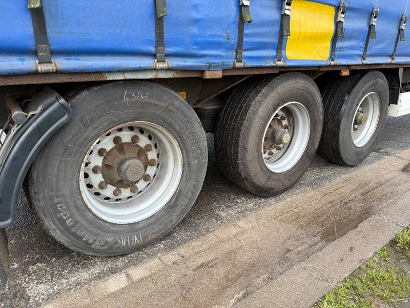 Schuifzeiloplegger Krone SDP 27 - Dutch Trailer / 3 Axles: afbeelding 8 Schuifzeiloplegger Krone SDP 27 - Dutch Trailer / 3 Axles: afbeelding 8