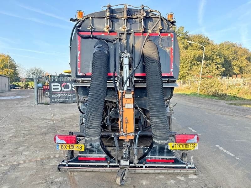 MAN MAN TGS18.320 - Dutch Sweeper Truck / Kehrwagen - Veegwagen: afbeelding 4 MAN MAN TGS18.320 - Dutch Sweeper Truck / Kehrwagen - Veegwagen: afbeelding 4
