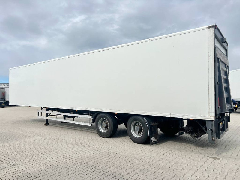 Pacton THD.230 - 2 Axles / Taillift - Gesloten oplegger: afbeelding 2 Pacton THD.230 - 2 Axles / Taillift - Gesloten oplegger: afbeelding 2