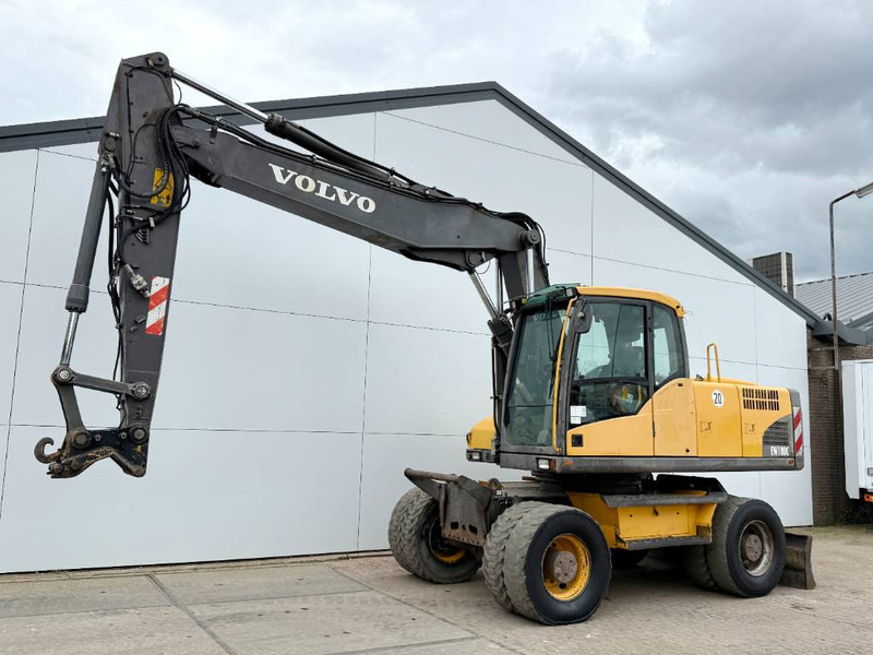 Volvo EW180C - Dutch Machine / Triple Boom - Mobiele graafmachine: afbeelding 2 Volvo EW180C - Dutch Machine / Triple Boom - Mobiele graafmachine: afbeelding 2