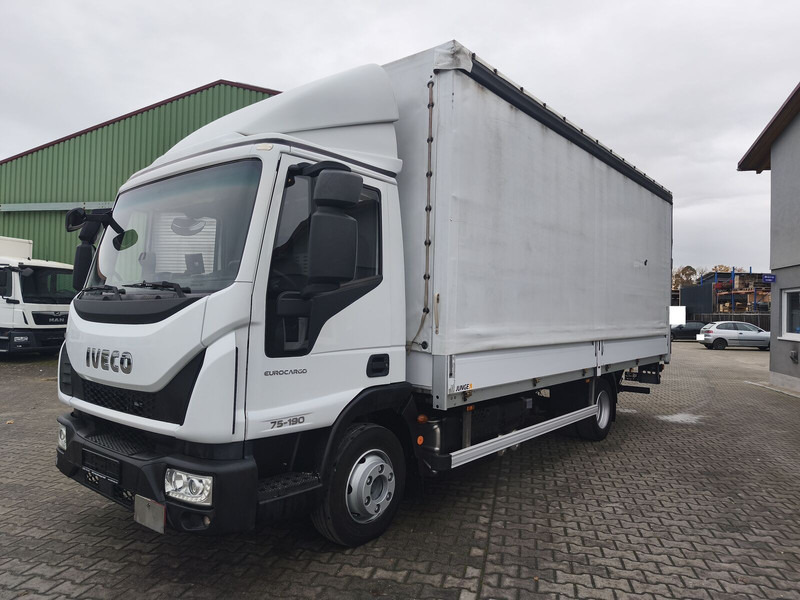 Iveco 75-190 - Schuifzeilen vrachtwagen: afbeelding 1 Iveco 75-190 - Schuifzeilen vrachtwagen: afbeelding 1