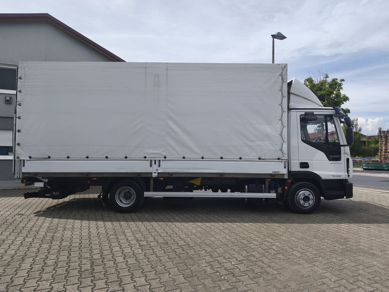 Iveco Eurocargo 75-210 Plane 3-Sitzer 4x2 Euro 6 LBW (20) - Schuifzeilen vrachtwagen: afbeelding 4 Iveco Eurocargo 75-210 Plane 3-Sitzer 4x2 Euro 6 LBW (20) - Schuifzeilen vrachtwagen: afbeelding 4
