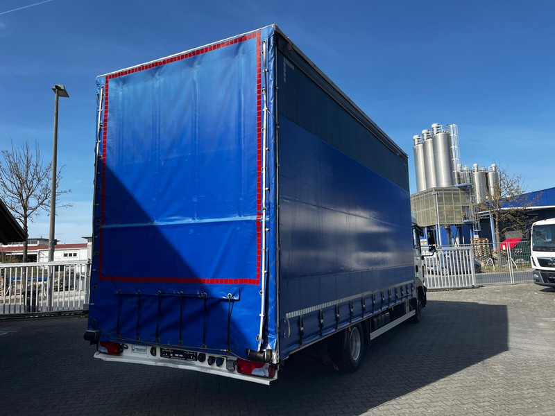 MAN TGL 8.220 - Schuifzeilen vrachtwagen: afbeelding 4 MAN TGL 8.220 - Schuifzeilen vrachtwagen: afbeelding 4