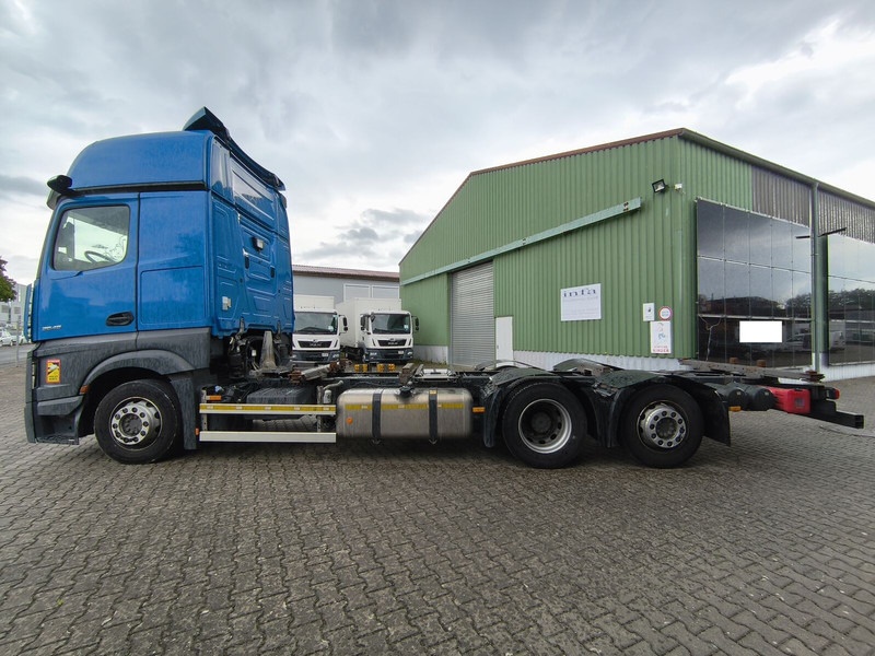 Mercedes-Benz Actros 2545 BDF - Containertransporter/ Wissellaadbak vrachtwagen: afbeelding 5 Mercedes-Benz Actros 2545 BDF - Containertransporter/ Wissellaadbak vrachtwagen: afbeelding 5