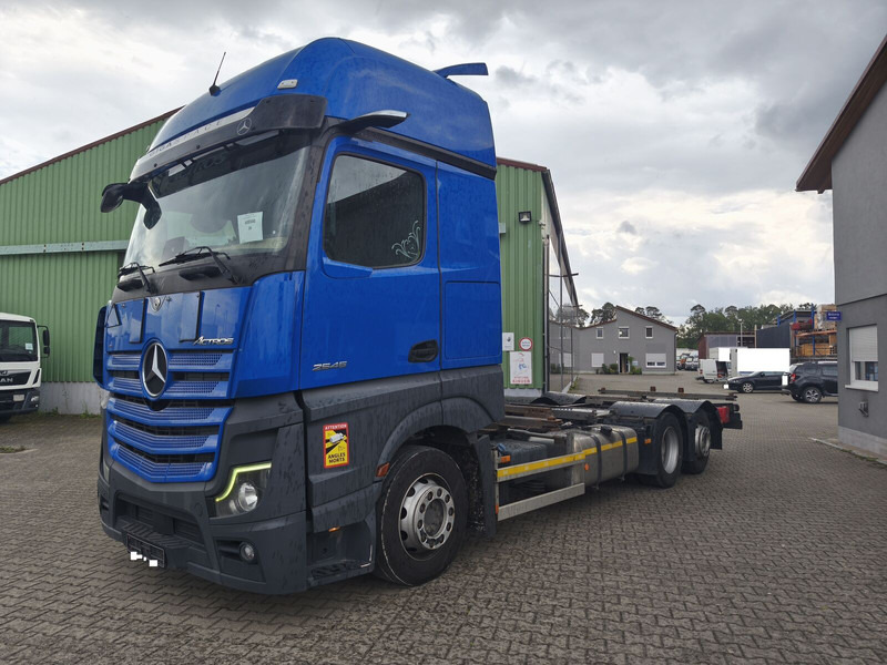 Mercedes-Benz Actros 2545 BDF - Containertransporter/ Wissellaadbak vrachtwagen: afbeelding 1 Mercedes-Benz Actros 2545 BDF - Containertransporter/ Wissellaadbak vrachtwagen: afbeelding 1