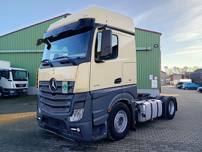 Mercedes-Benz Actros 1845 - Trekker: afbeelding 1 Mercedes-Benz Actros 1845 - Trekker: afbeelding 1