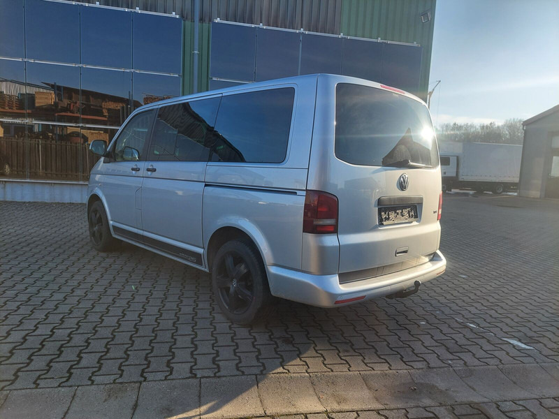 Volkswagen Transporter Multivan AHK Doppelklima Tisch Leder 7-Sitzer - Minibus, Personenvervoer: afbeelding 5 Volkswagen Transporter Multivan AHK Doppelklima Tisch Leder 7-Sitzer - Minibus, Personenvervoer: afbeelding 5