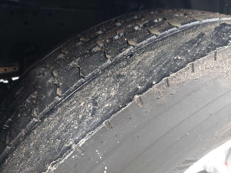 Vrachtwagen voor het vervoer van voedsel MAN TGX 35.440 Silo Euro 6 8x4 Lift+Lenk Klima (5): afbeelding 13