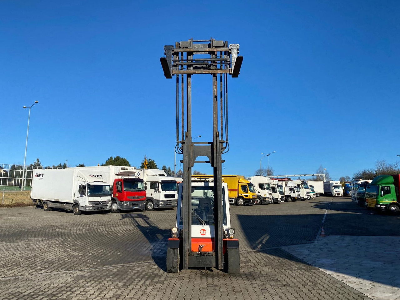 Dantruck 6009 - 6T - 1 Owner - Fresh - Duplex 6009 - 6T - 1 Owner - Fresh - Dupl - Heftruck: afbeelding 4 Dantruck 6009 - 6T - 1 Owner - Fresh - Duplex 6009 - 6T - 1 Owner - Fresh - Dupl - Heftruck: afbeelding 4