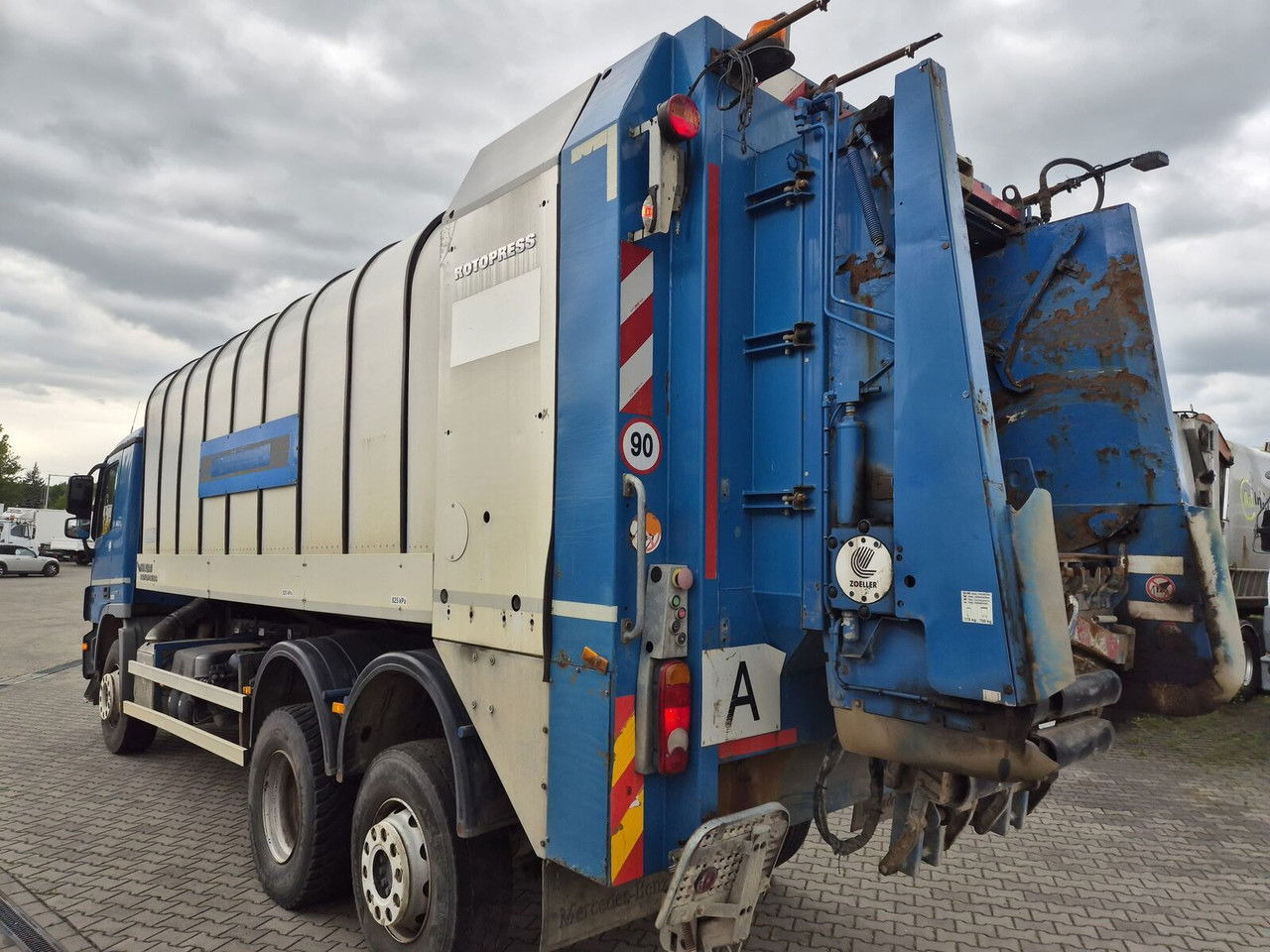 Faun Rotopress 522 / 2014 / Zöller 00301 - Wissellaadbak voor vuilniswagen: afbeelding 2 Faun Rotopress 522 / 2014 / Zöller 00301 - Wissellaadbak voor vuilniswagen: afbeelding 2