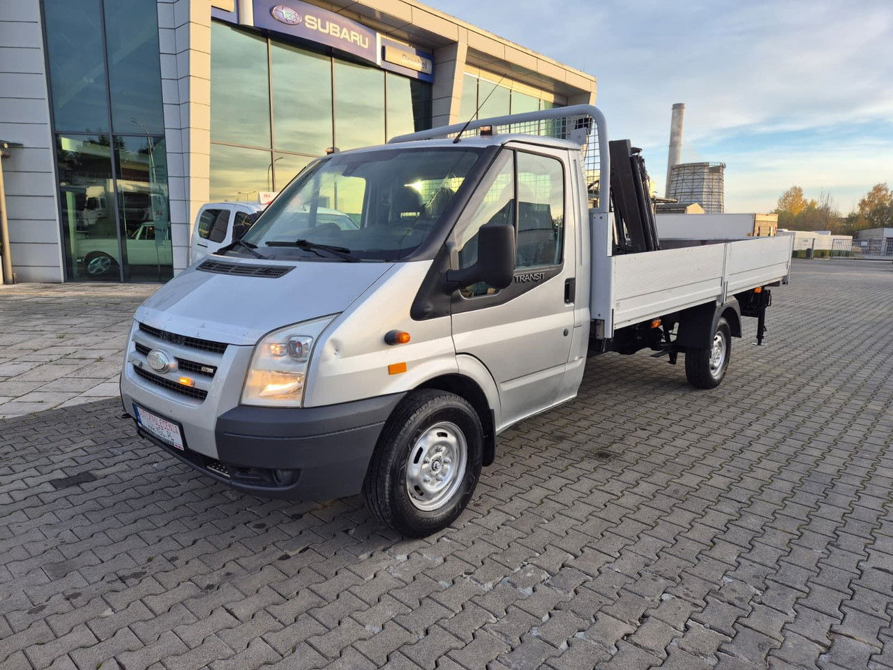 Ford Transit 350 2.4 TDCi / Very Strong Hiab / 1 Owner / Serviced - Bestelwagen open laadbak: afbeelding 1 Ford Transit 350 2.4 TDCi / Very Strong Hiab / 1 Owner / Serviced - Bestelwagen open laadbak: afbeelding 1