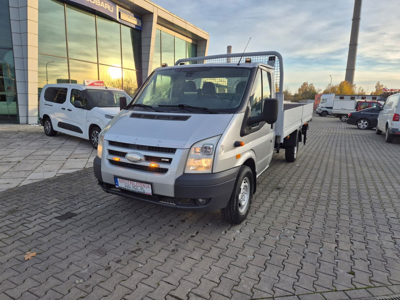 Ford Transit 350 2.4 TDCi / Very Strong Hiab / 1 Owner / Serviced - Bestelwagen open laadbak: afbeelding 2 Ford Transit 350 2.4 TDCi / Very Strong Hiab / 1 Owner / Serviced - Bestelwagen open laadbak: afbeelding 2