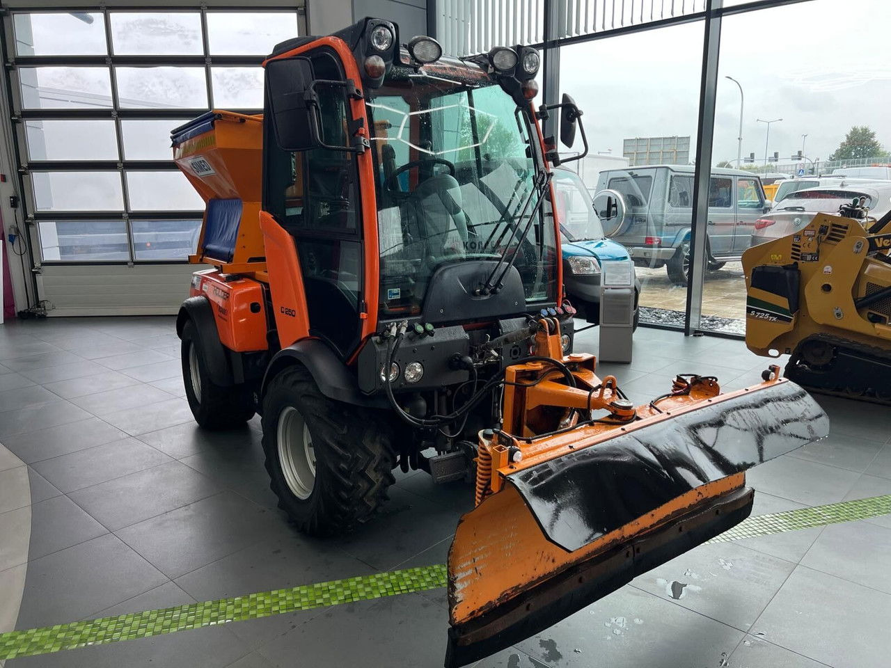 Holder C250 4X4 / LOW MTH / 1 Owner / Kubota Engine - Elektrische vrachtvoertuig: afbeelding 3 Holder C250 4X4 / LOW MTH / 1 Owner / Kubota Engine - Elektrische vrachtvoertuig: afbeelding 3