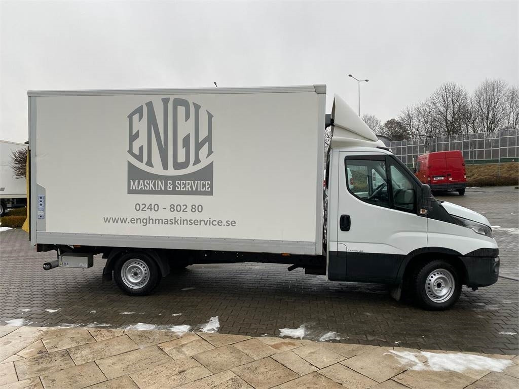 Iveco Daily 35S14 / 2X WEBASTO / NEW SERVICE / BAR LIFT - Koelwagen vrachtwagen: afbeelding 5 Iveco Daily 35S14 / 2X WEBASTO / NEW SERVICE / BAR LIFT - Koelwagen vrachtwagen: afbeelding 5