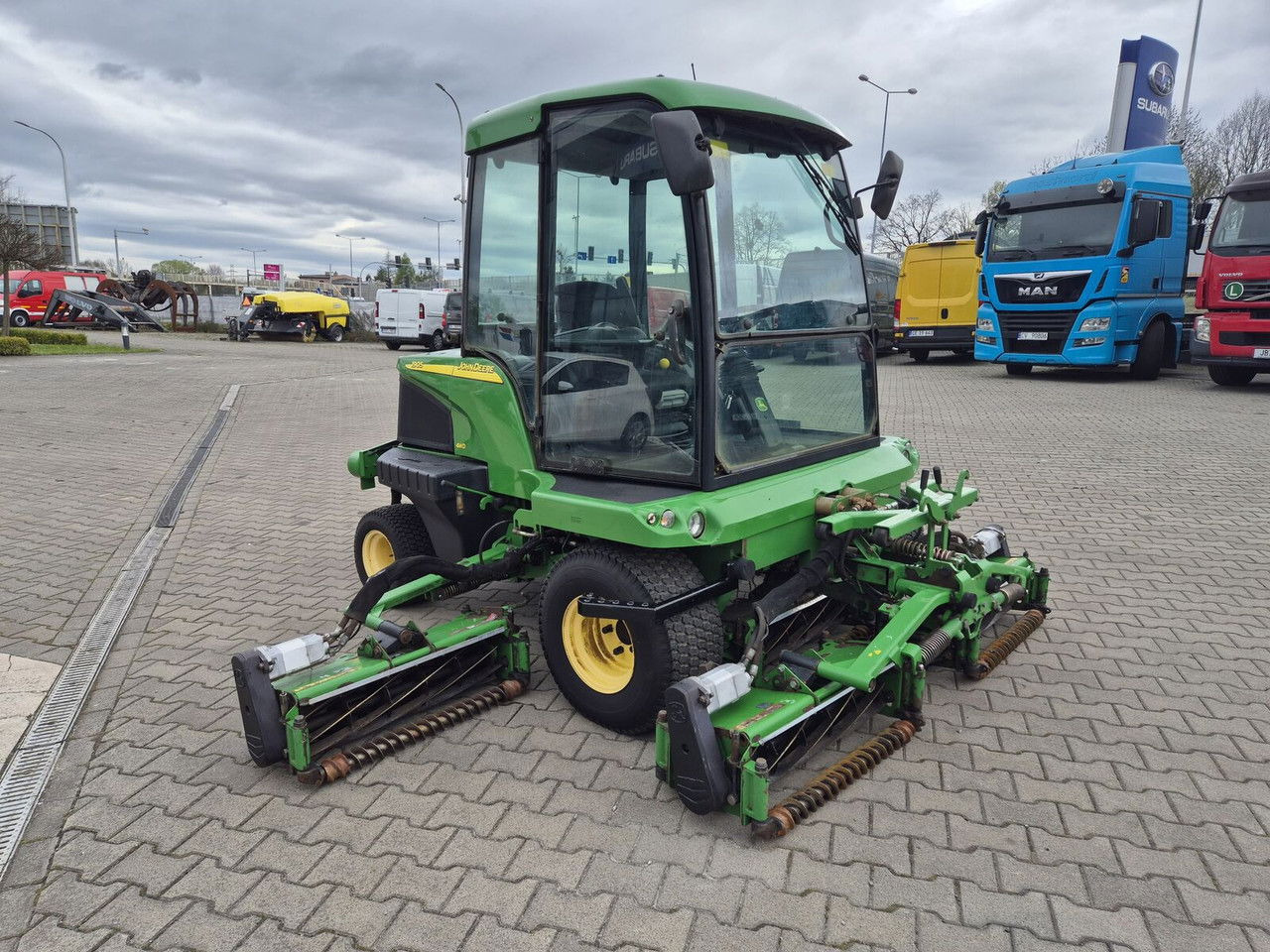 JOHN DEERE 1905 4WD / 2010 / Serviced / Cabin - Gazonmaaier: afbeelding 4 JOHN DEERE 1905 4WD / 2010 / Serviced / Cabin - Gazonmaaier: afbeelding 4