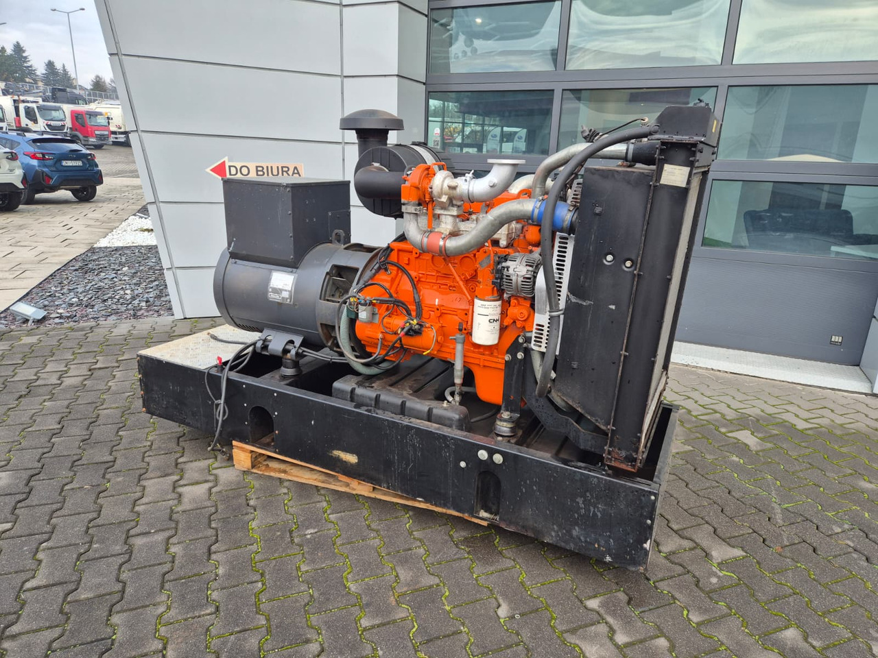 MECALAC ECP34 2S4 - Iveco Engine,126kVA,New oils, filters, Mecc Alte ECP34 2S4 - Iveco Engine,126kVA,New oils, filters, Like New - Industrie generator: afbeelding 2 MECALAC ECP34 2S4 - Iveco Engine,126kVA,New oils, filters, Mecc Alte ECP34 2S4 - Iveco Engine,126kVA,New oils, filters, Like New - Industrie generator: afbeelding 2