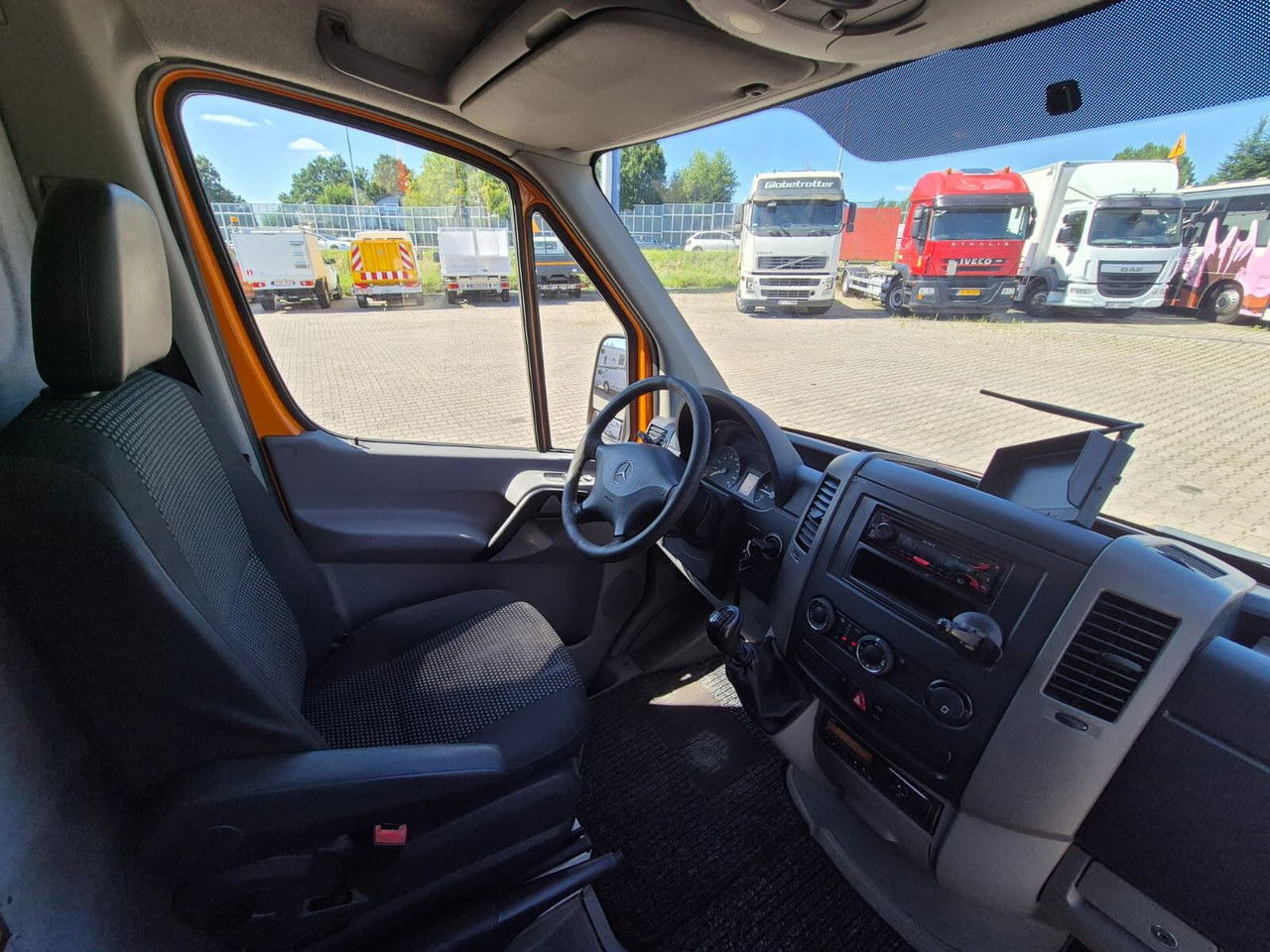 Vacuümwagen MERCEDES-BENZ Mercedes-Benz Sprinter 518 CDi / Ipek + Ibak TV-Kanal Inspektion: afbeelding 19 Vacuümwagen MERCEDES-BENZ Mercedes-Benz Sprinter 518 CDi / Ipek + Ibak TV-Kanal Inspektion: afbeelding 19