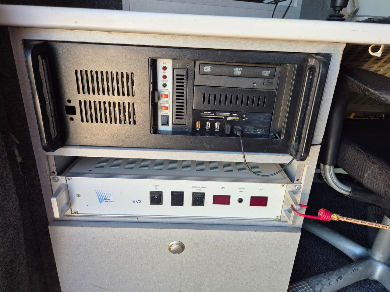 Vacuümwagen MERCEDES-BENZ Mercedes-Benz Sprinter 518 CDi / Ipek + Ibak TV-Kanal Inspektion: afbeelding 29 Vacuümwagen MERCEDES-BENZ Mercedes-Benz Sprinter 518 CDi / Ipek + Ibak TV-Kanal Inspektion: afbeelding 29