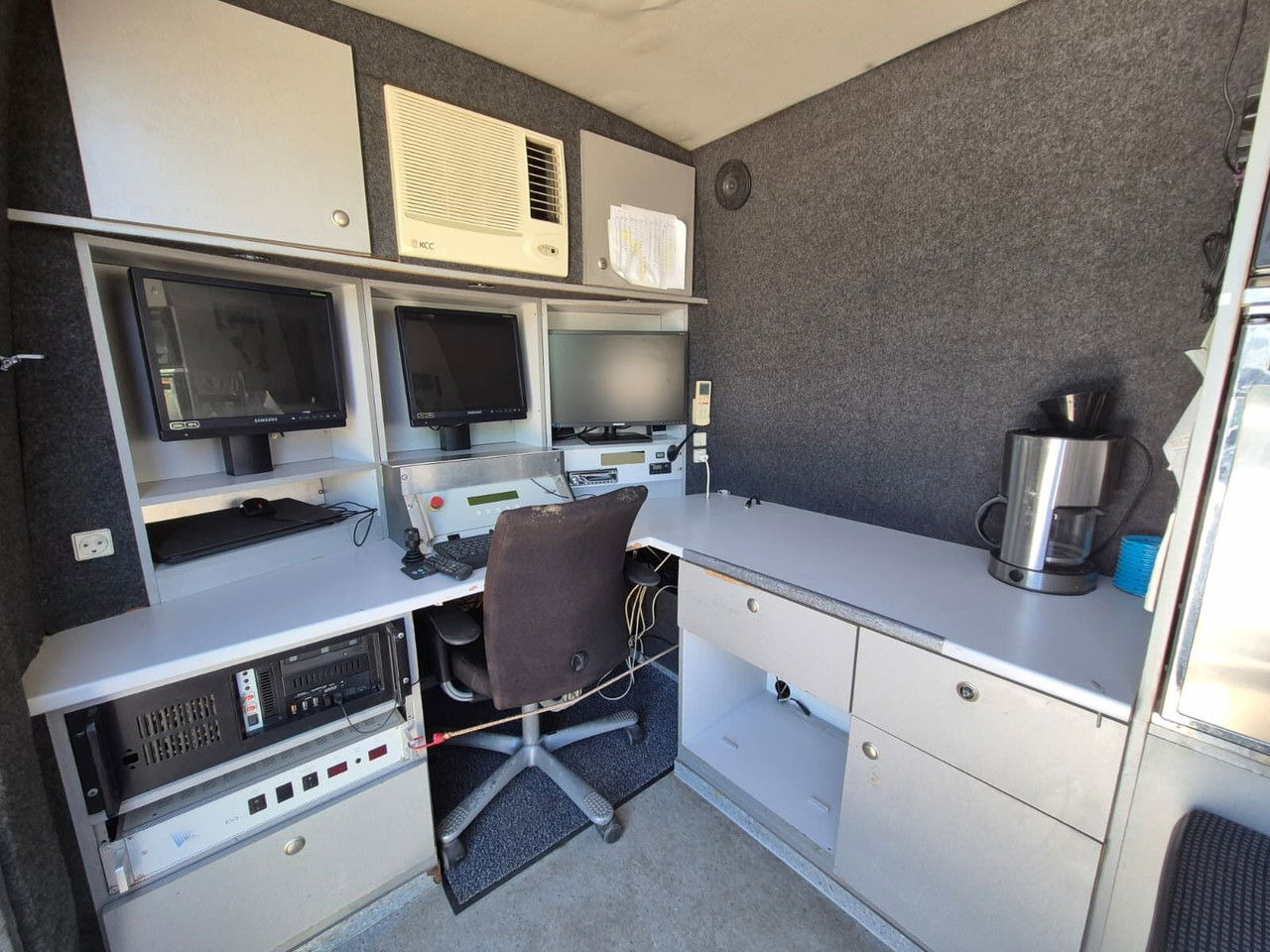 Vacuümwagen MERCEDES-BENZ Mercedes-Benz Sprinter 518 CDi / Ipek + Ibak TV-Kanal Inspektion: afbeelding 27 Vacuümwagen MERCEDES-BENZ Mercedes-Benz Sprinter 518 CDi / Ipek + Ibak TV-Kanal Inspektion: afbeelding 27