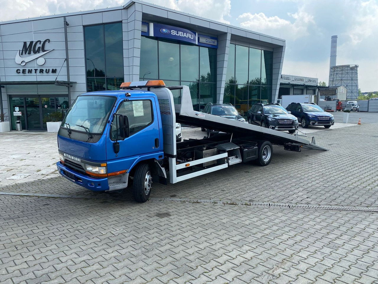 Mitsubishi Canter 3,0 D Mobile Platform / Hydraulic / Cars AND Machinery - Bergingsvoertuig: afbeelding 3 Mitsubishi Canter 3,0 D Mobile Platform / Hydraulic / Cars AND Machinery - Bergingsvoertuig: afbeelding 3