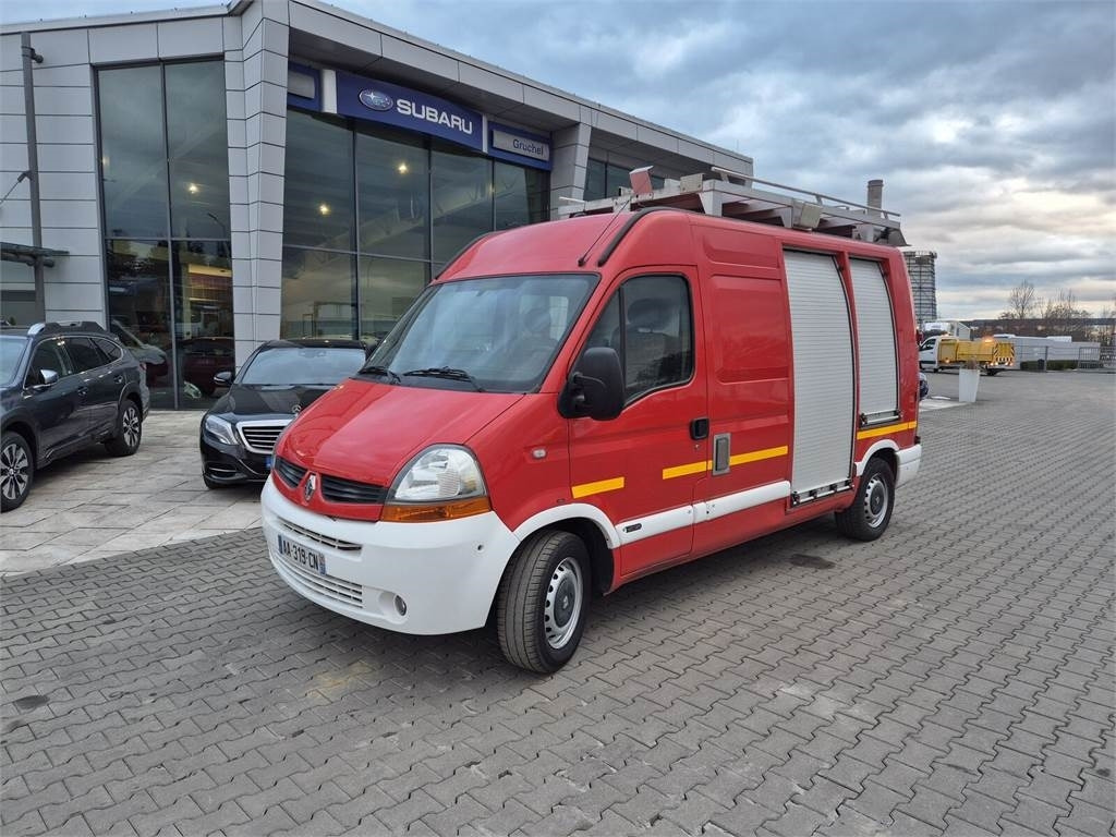 Renault Master 2.5 DCi / ONLY 25TKM!!! / LIKE NEW / WE HAV - Brandweerwagen: afbeelding 2 Renault Master 2.5 DCi / ONLY 25TKM!!! / LIKE NEW / WE HAV - Brandweerwagen: afbeelding 2