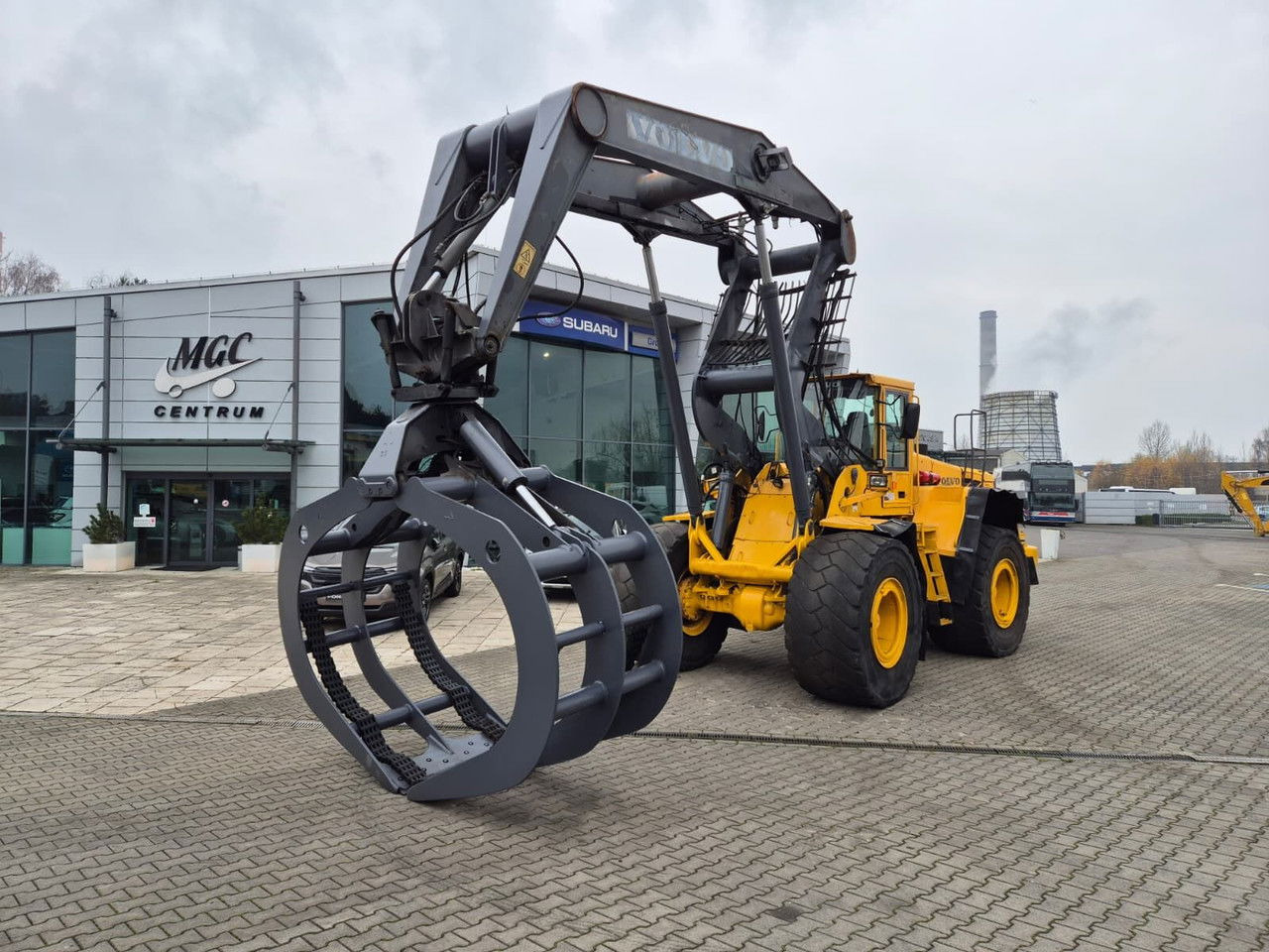 VOLVO L180 E / 4WD / 1 Owner / Wood LOG - Wiellader: afbeelding 3 VOLVO L180 E / 4WD / 1 Owner / Wood LOG - Wiellader: afbeelding 3