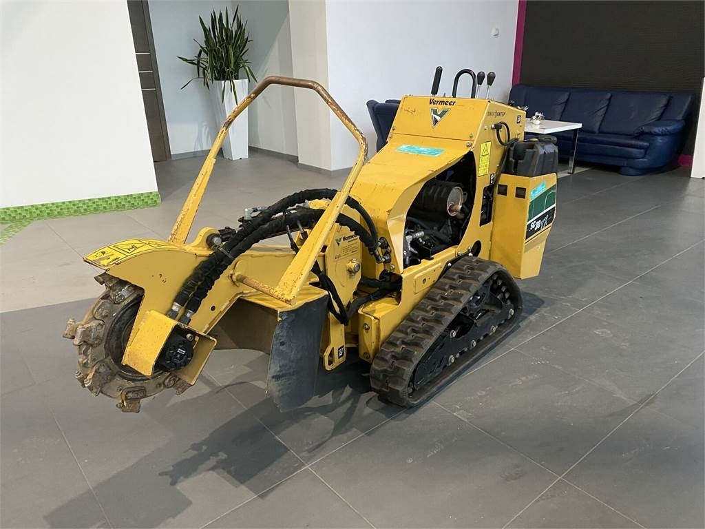 Vermeer SC30TX / SERVICE NEW! WORKS GREAT / 2 PCS. IN OFFE - Stobbenfrees: afbeelding 1 Vermeer SC30TX / SERVICE NEW! WORKS GREAT / 2 PCS. IN OFFE - Stobbenfrees: afbeelding 1