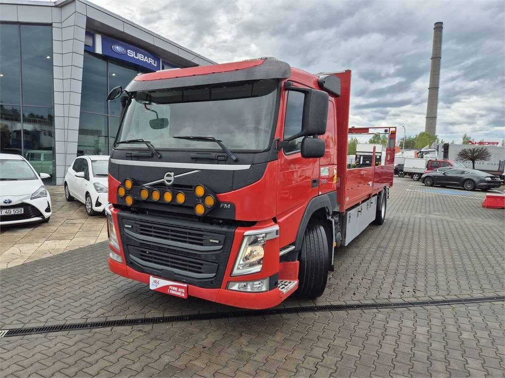 Volvo FM 330 / WEBASTO / HDS HIAB / 1 OWNER - Vrachtwagen met open laadbak: afbeelding 3 Volvo FM 330 / WEBASTO / HDS HIAB / 1 OWNER - Vrachtwagen met open laadbak: afbeelding 3