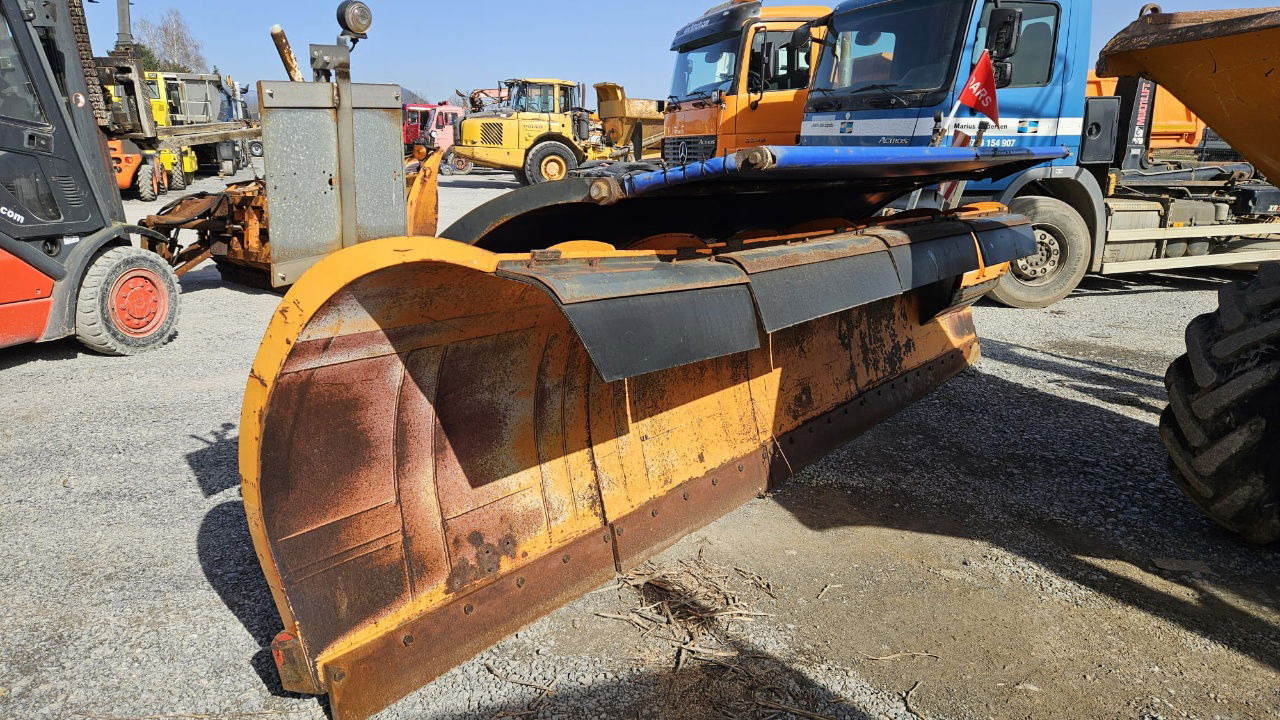 Diversen Front Snow Plow - 4.1/5M - Andere machine: afbeelding 3 Diversen Front Snow Plow - 4.1/5M - Andere machine: afbeelding 3