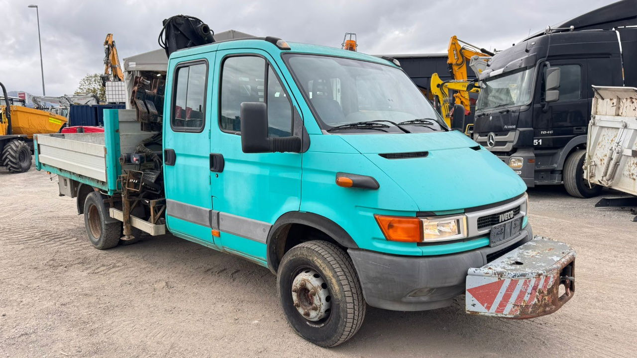 Iveco Daily 65 C15 stake body - Hiab 045-3 - 7.5M - Andere machine: afbeelding 2 Iveco Daily 65 C15 stake body - Hiab 045-3 - 7.5M - Andere machine: afbeelding 2