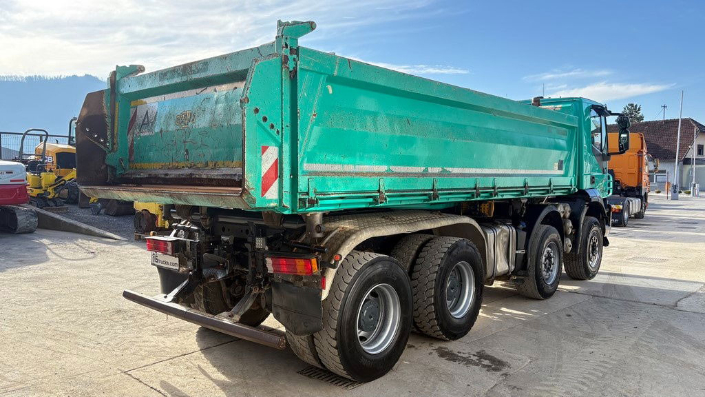 Iveco Trakker AD340T45 8x4 bordmatic tipper - retarder - Kipper vrachtwagen: afbeelding 3 Iveco Trakker AD340T45 8x4 bordmatic tipper - retarder - Kipper vrachtwagen: afbeelding 3