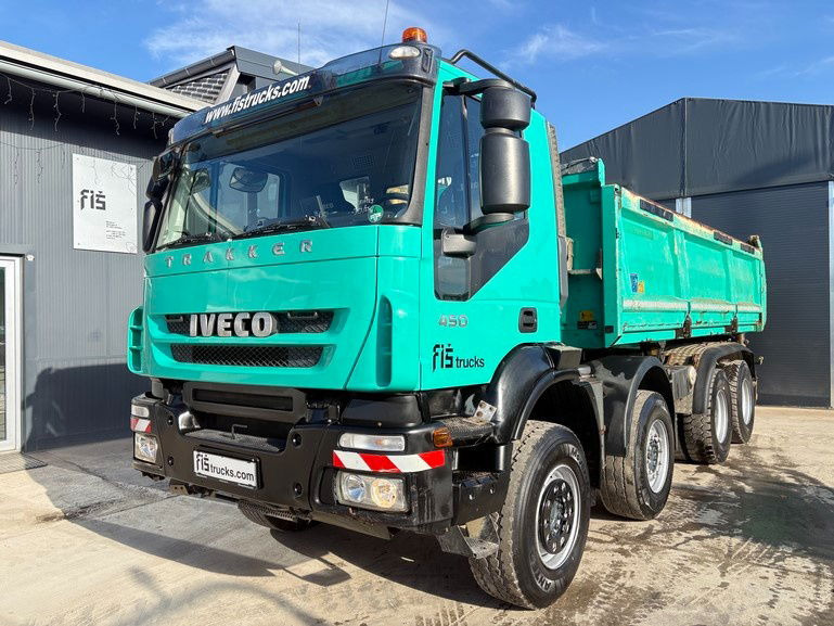 Iveco Trakker AD340T45 8x4 bordmatic tipper - retarder - Kipper vrachtwagen: afbeelding 1 Iveco Trakker AD340T45 8x4 bordmatic tipper - retarder - Kipper vrachtwagen: afbeelding 1