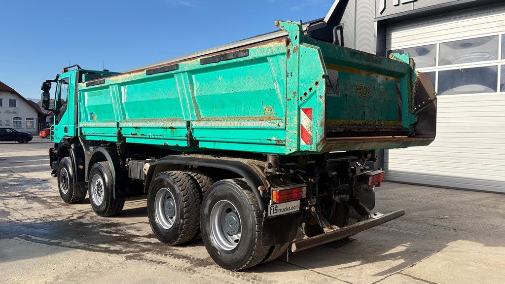 Iveco Trakker AD340T45 8x4 bordmatic tipper - retarder - Kipper vrachtwagen: afbeelding 4 Iveco Trakker AD340T45 8x4 bordmatic tipper - retarder - Kipper vrachtwagen: afbeelding 4