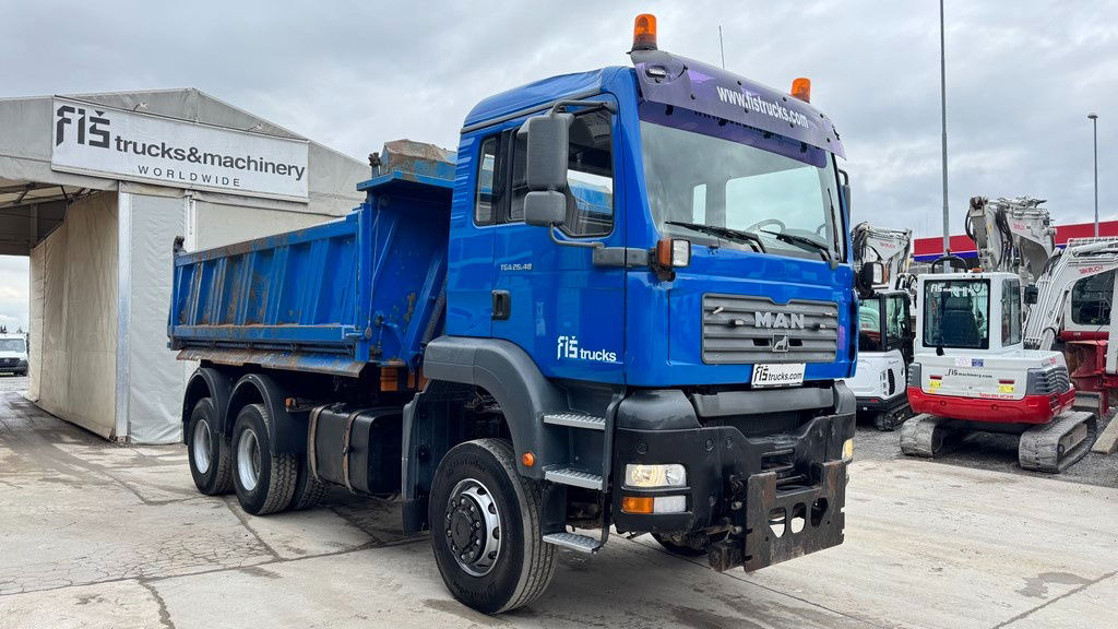 MAN TGA 26.480 6x6 meiller tipper - euro 3 - Kipper vrachtwagen: afbeelding 3 MAN TGA 26.480 6x6 meiller tipper - euro 3 - Kipper vrachtwagen: afbeelding 3